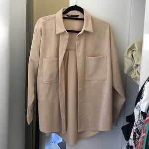 L Zara Oversized Beige Button Shirt